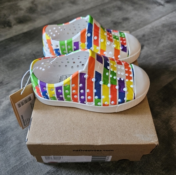 Native Kids Shoes - Multicolor Stripes - Picture 2 of 7